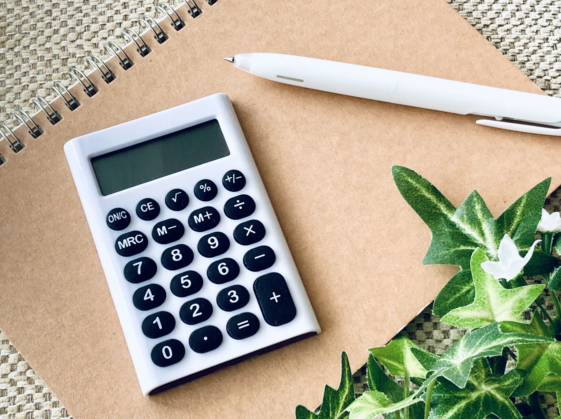 生活保護は貯金を使い切らないと受給できない？受給中は貯金禁止なの？ | Relight株式会社 | 生活困窮者向けの就職・居住支援